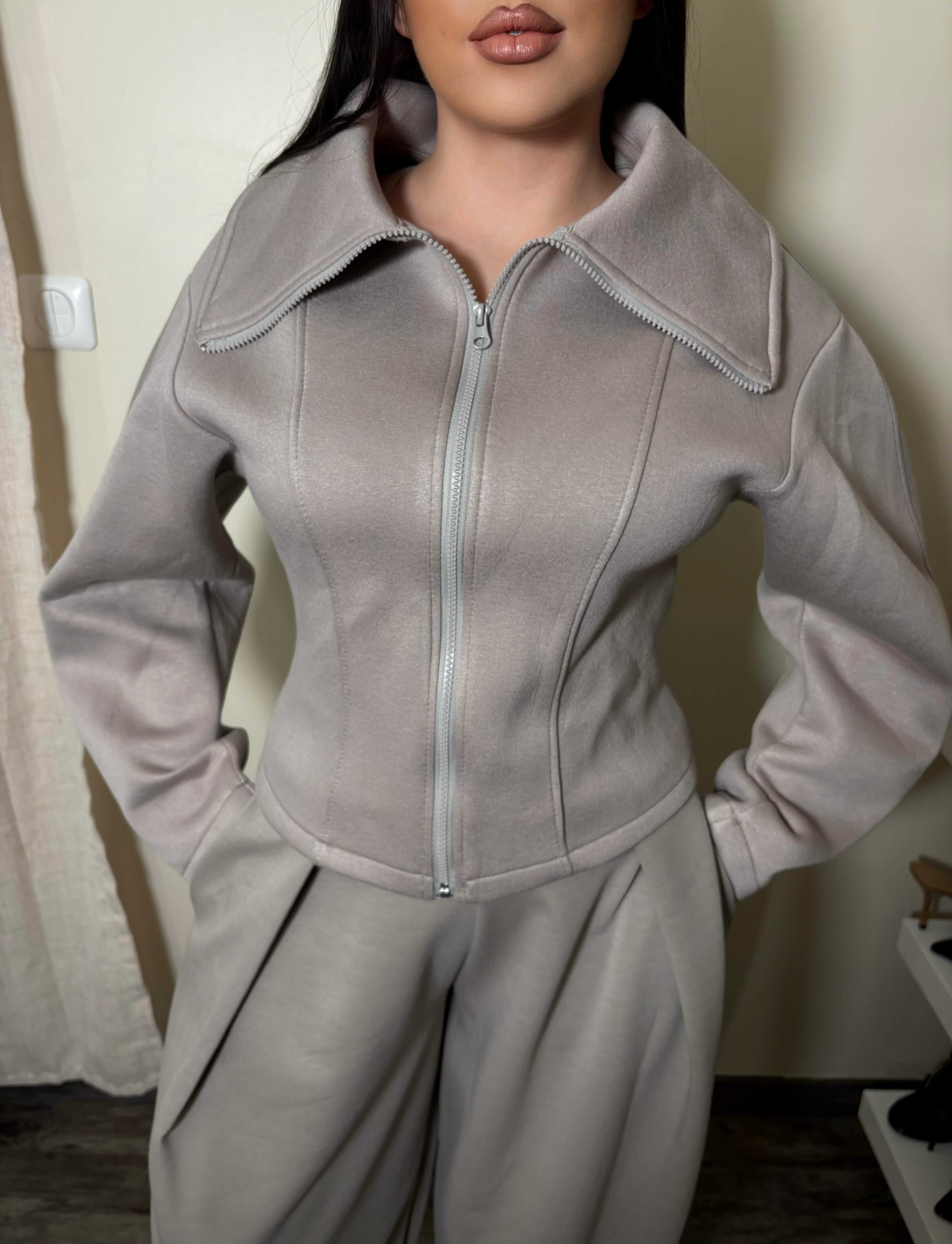 VESTE AJUSTÉE EFFET NÉOPRÈNE